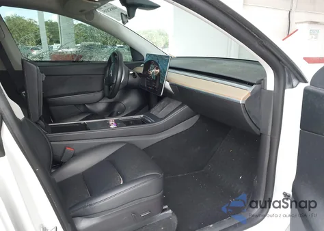 2022 Tesla Model Y Long Range Dual Motor All-Wheel Drive из США, поврежденный, VIN 7SAYGDEE2NF370968